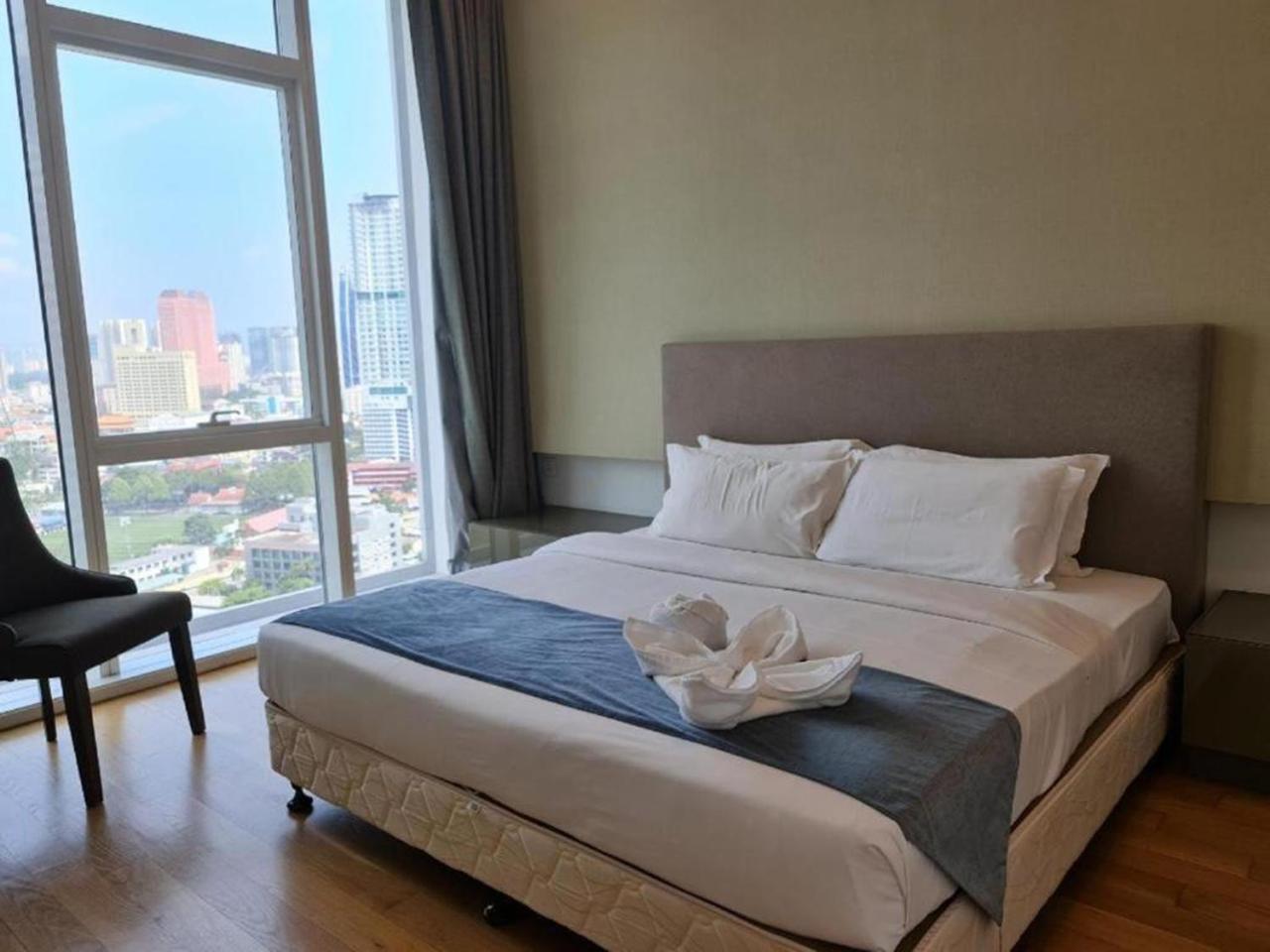 Klcc Beyond Hospitality Suites Platinum Kuala Lumpur Exterior photo