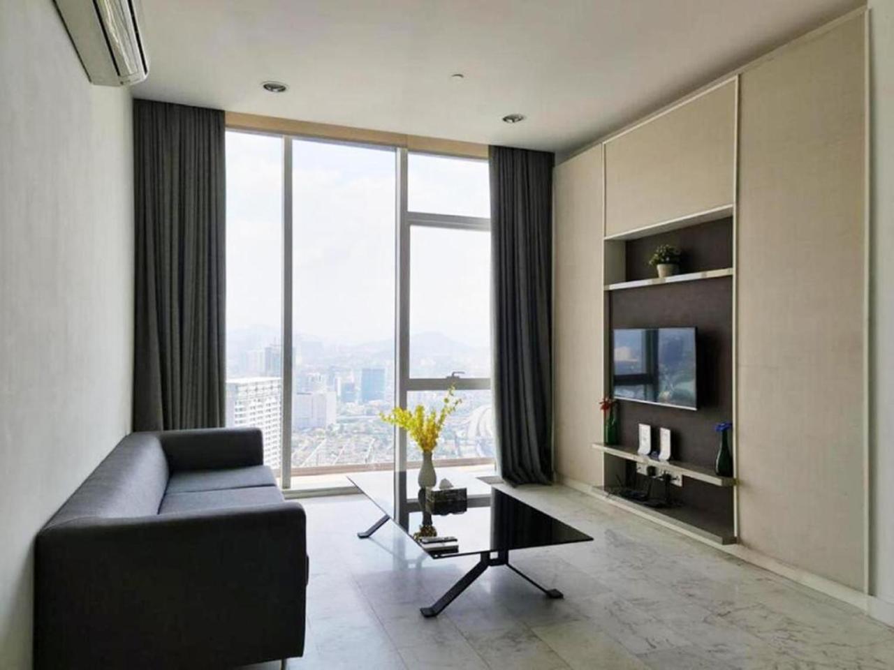 Klcc Beyond Hospitality Suites Platinum Kuala Lumpur Exterior photo